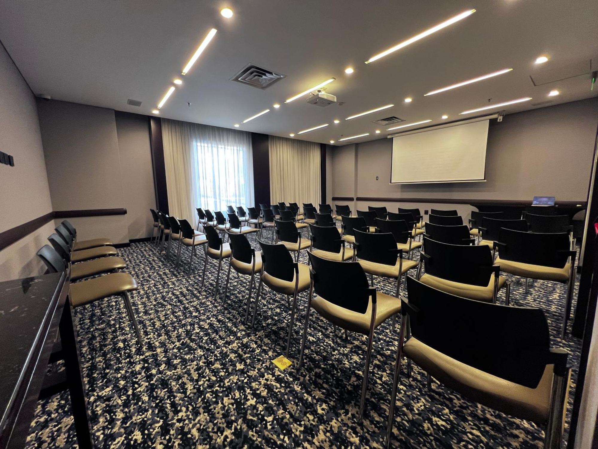Holiday Inn Bogota Airport By Ihg Esterno foto