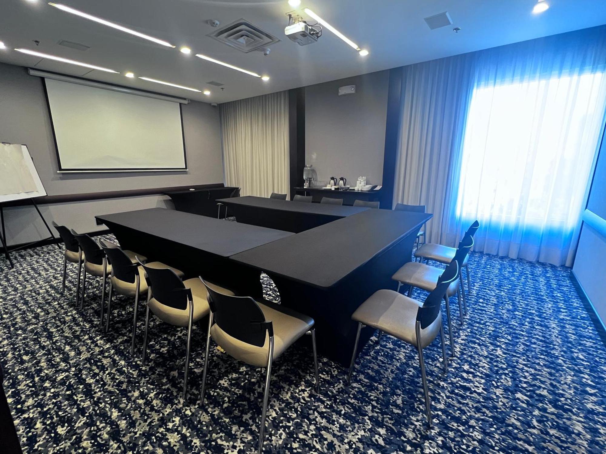 Holiday Inn Bogota Airport By Ihg Esterno foto
