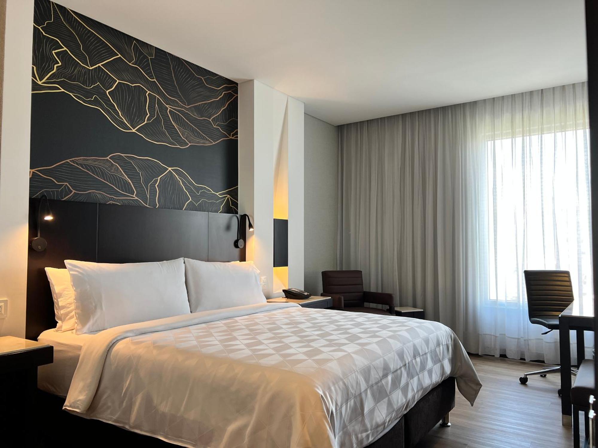 Holiday Inn Bogota Airport By Ihg Esterno foto