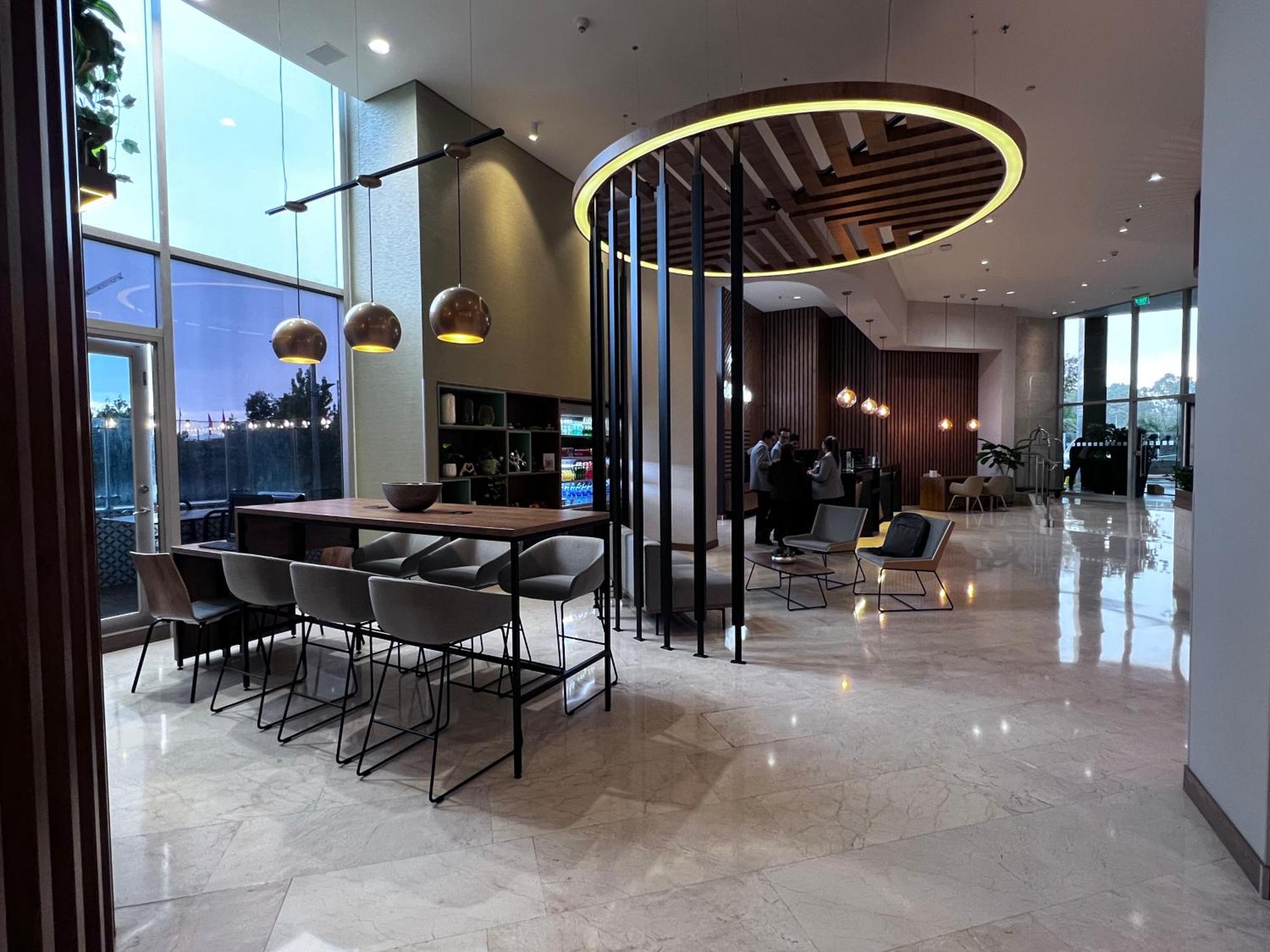 Holiday Inn Bogota Airport By Ihg Esterno foto