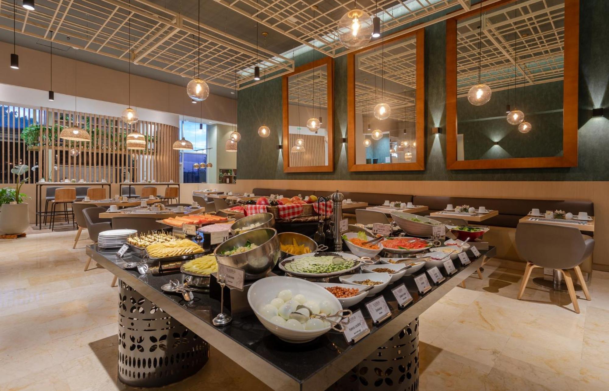 Holiday Inn Bogota Airport By Ihg Esterno foto