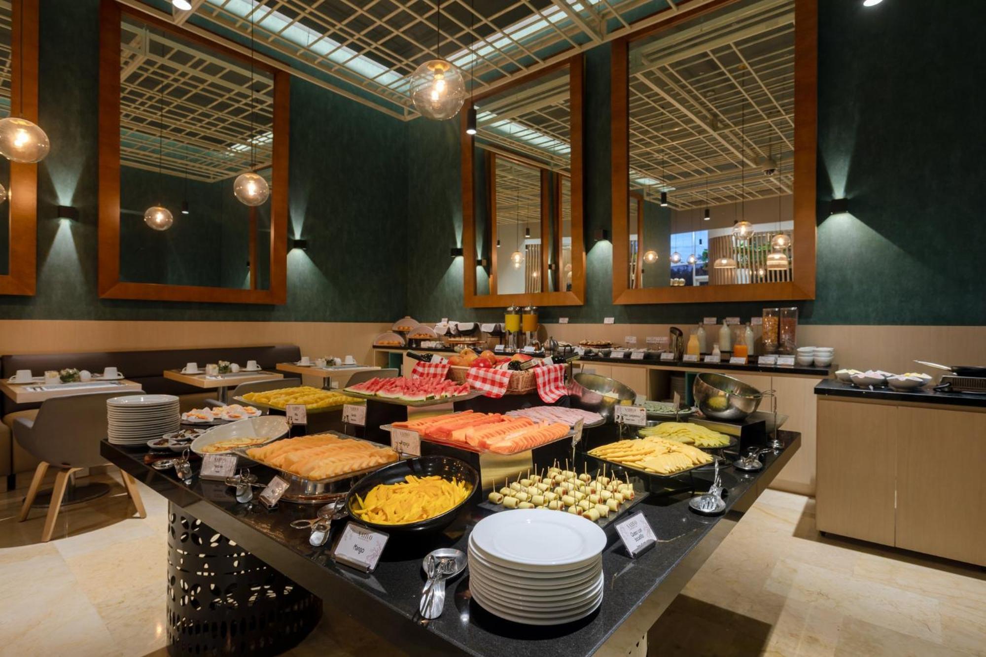 Holiday Inn Bogota Airport By Ihg Esterno foto