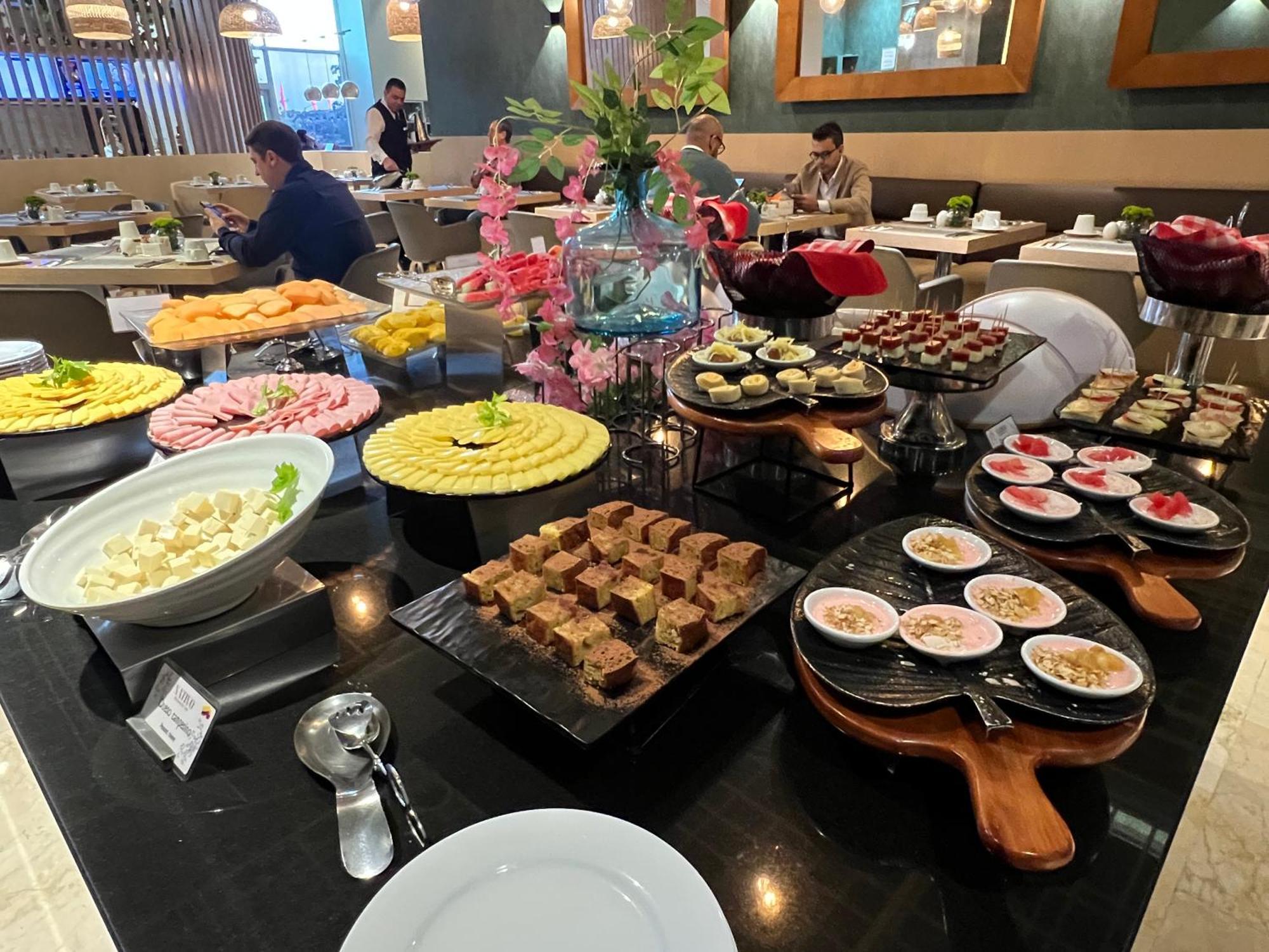 Holiday Inn Bogota Airport By Ihg Esterno foto